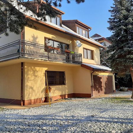 Hostel Milicka Wroclaw Dış mekan fotoğraf
